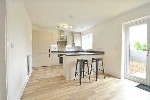 4 bedroom semi-detached house to rent, Clover Way, Stoke Gifford, Bristol, South Gloucestershire, BS34