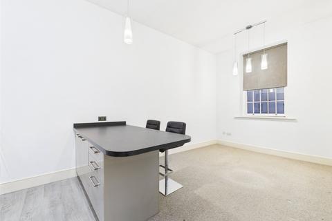 1 bedroom apartment for sale, The Crescent, Gloucester, Gloucestershire, GL1