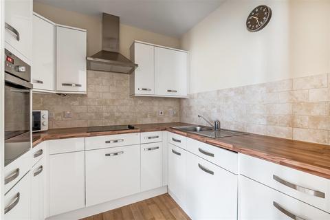undefined, KINGSTON AVENUE, LEATHERHEAD, KT22