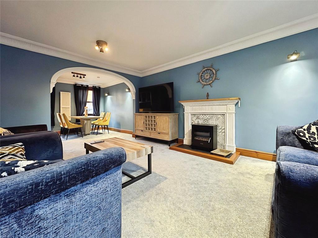 Living/Dining Room