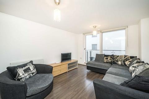 undefined, Ealing Road, Brentford TW8