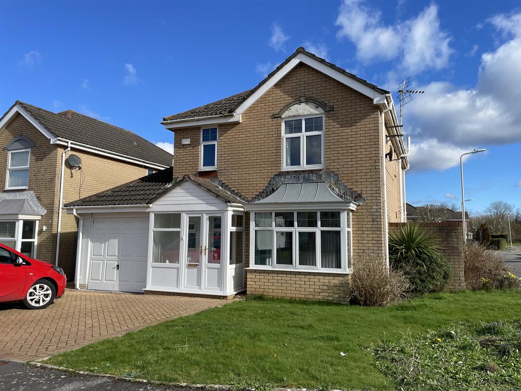 Cae Ganol, Porthcawl CF36 4 bed detached house - £1,700 pcm (£392 pw)