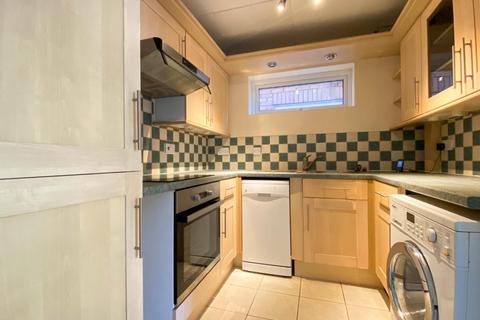 1 bedroom terraced house to rent, Station Road, Impington