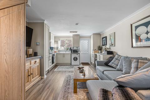2 bedroom terraced house for sale, Hawksworth Close, Grove, Wantage, OX12
