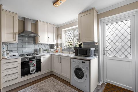 2 bedroom terraced house for sale, Hawksworth Close, Grove, Wantage, OX12