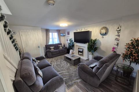 3 bedroom semi-detached house for sale, Canalside, Coventry