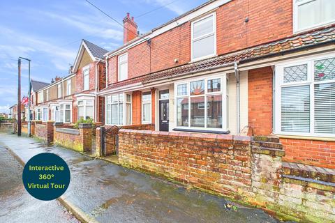 3 bedroom terraced house for sale, West Acridge, North Lincolnshire DN18