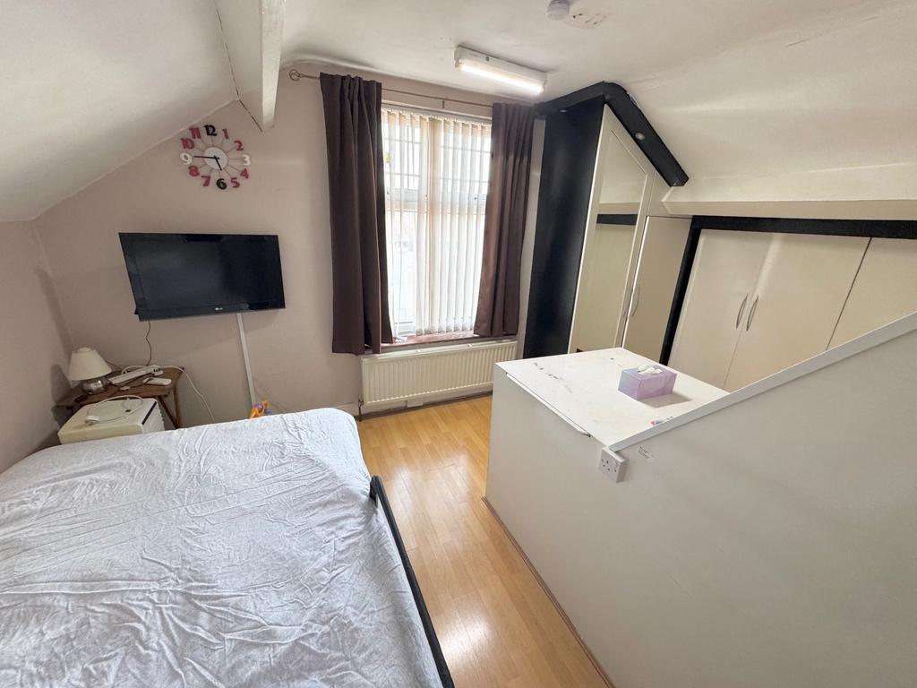Second floor bedroom 4