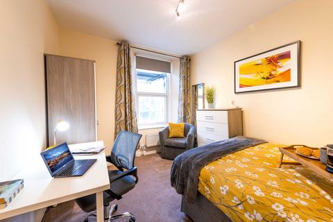 1 bedroom in a house share to rent, Cromwell Road, Bristol BS6