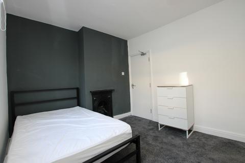 undefined, Oxford Street, Kettering, Northamptonshire, NN16