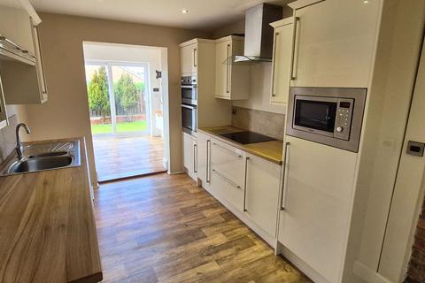 4 bedroom semi-detached house for sale, Harford Road, Cayton, Scarborough