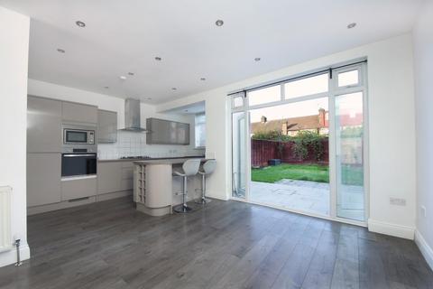 4 bedroom terraced house for sale, Park View, W3