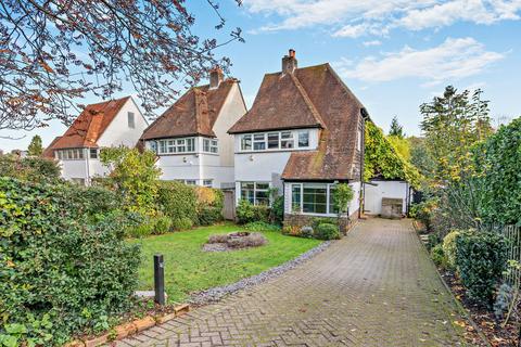 3 bedroom detached house for sale, 23 The Netherlands, Coulsdon CR5