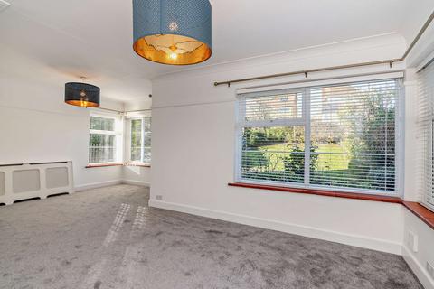 3 bedroom detached house for sale, 23 The Netherlands, Coulsdon CR5