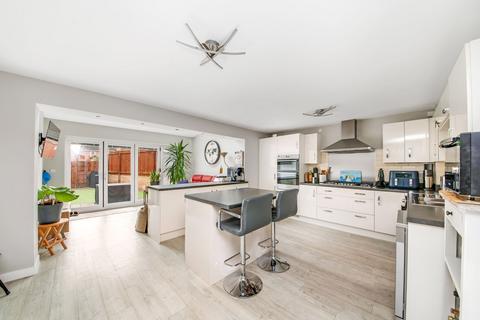 4 bedroom detached house for sale, Tyson Grove, Wakefield, WF2