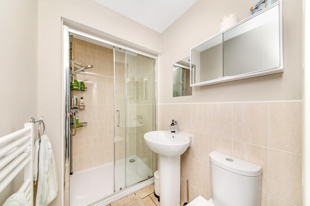 Bedroom two en suite