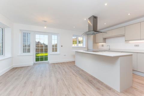 4 bedroom detached house for sale, The Orchard St Nicholas At Wade , Birchington , CT7 0NY