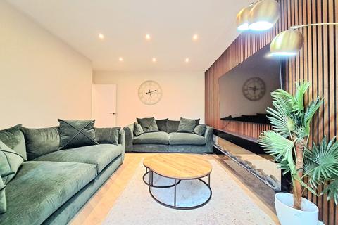 undefined, Beverley Gardens, Wembley HA9
