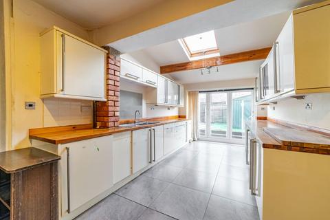 4 bedroom terraced house for sale, Princess Road, Manchester M14