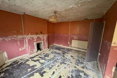 2 bedroom semi-detached house for sale, 93 Marigold Crescent, Dudley, DY1 3NX