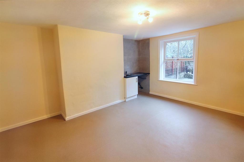 Family room / utility space