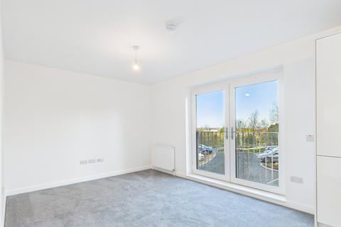 2 bedroom apartment to rent, Clovenstone Close, Edinburgh, Midlothian, EH14