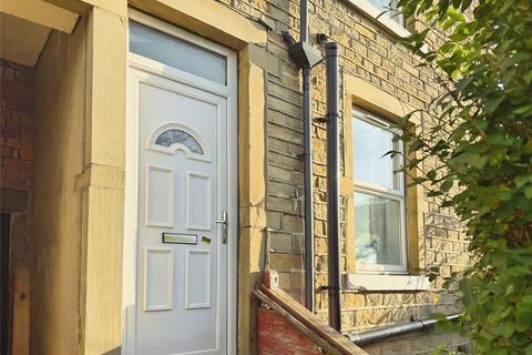 2 bedroom end of terrace house to rent, Scholes Road, Birkby, Huddersfield, HD2