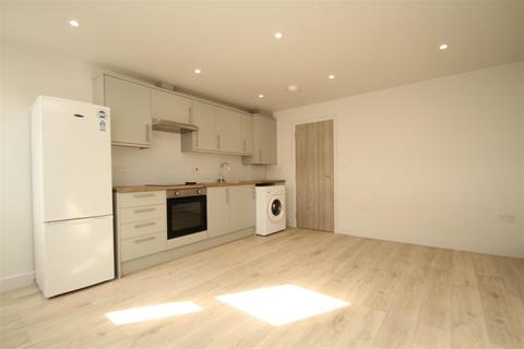 2 bedroom apartment to rent, Roman Road, London