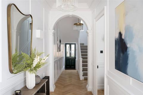 undefined, Chiswick Lane South, London