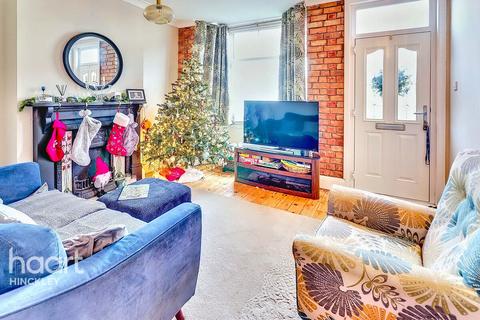 undefined, Hinckley LE10