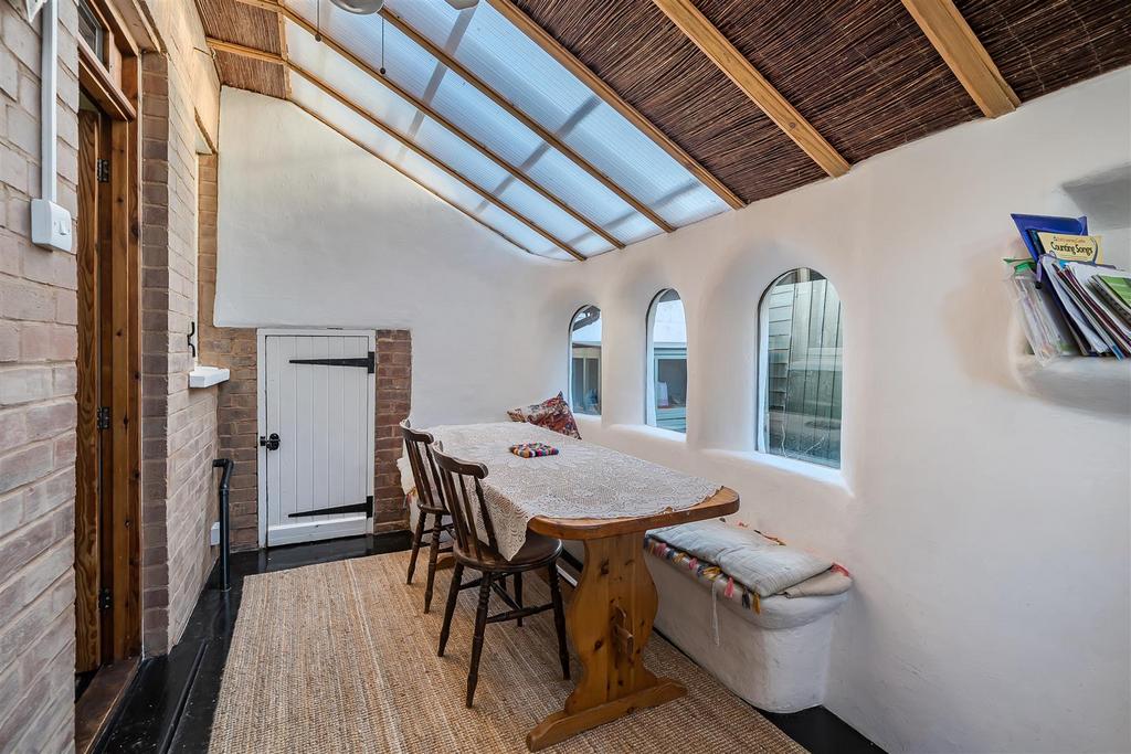 Dining/Sun room