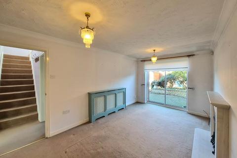 3 bedroom detached house for sale, Churchill Road, Earls Barton, Northamptonshire NN6