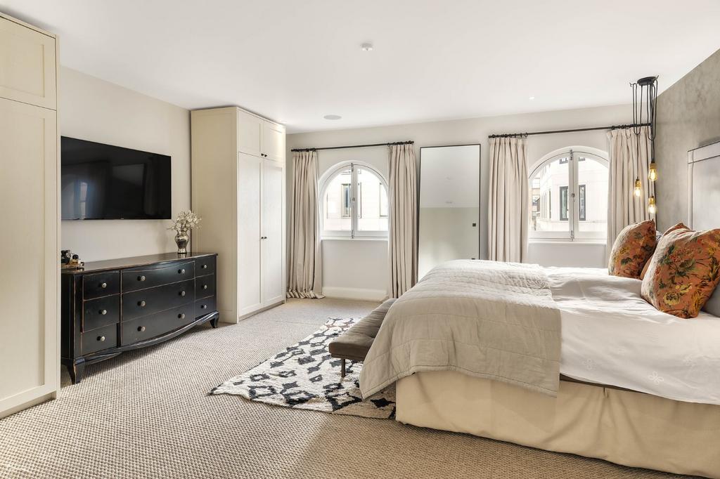 Principal Suite