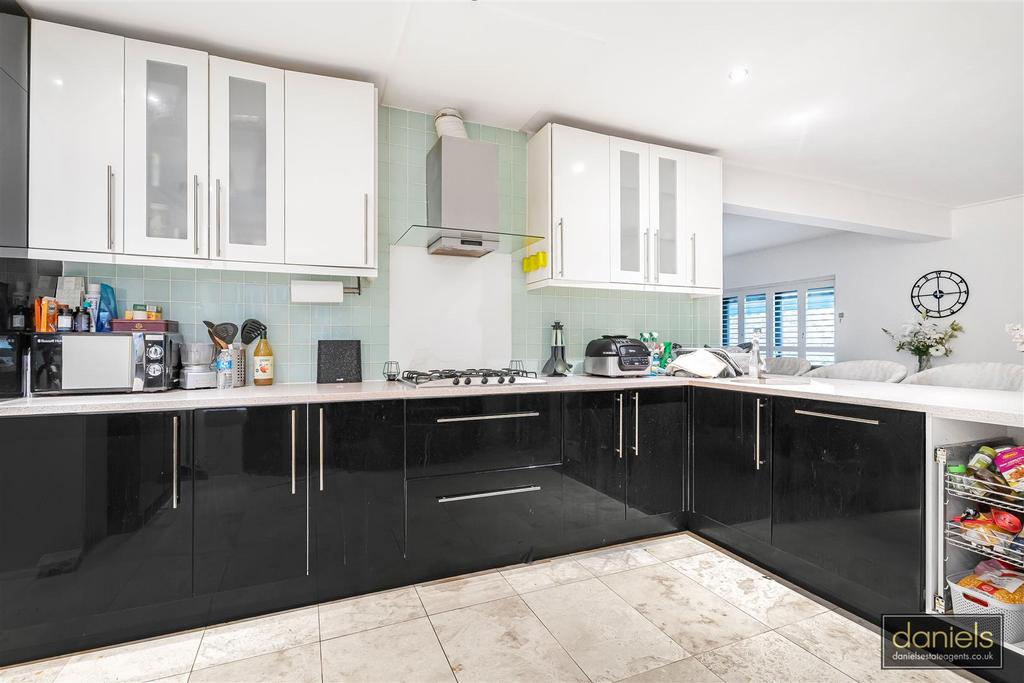 22 68197 watermarked.jpg