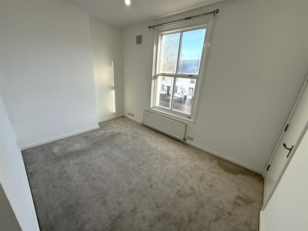 Bedroom.JPG