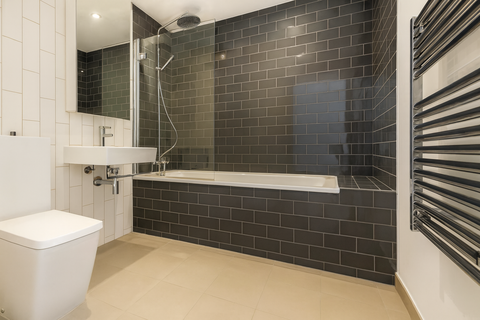1 bedroom apartment to rent, , Masthead House, Rope Terrace, London