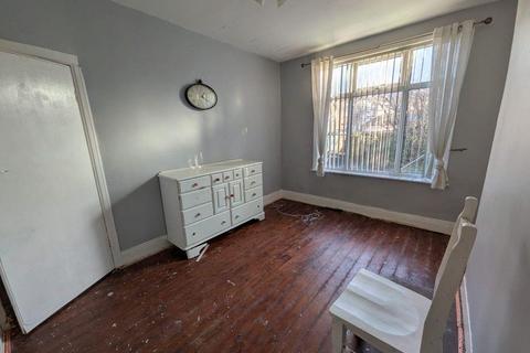 3 bedroom semi-detached house for sale, 45, Beechwood Avenue Bradford, BD6 3AN