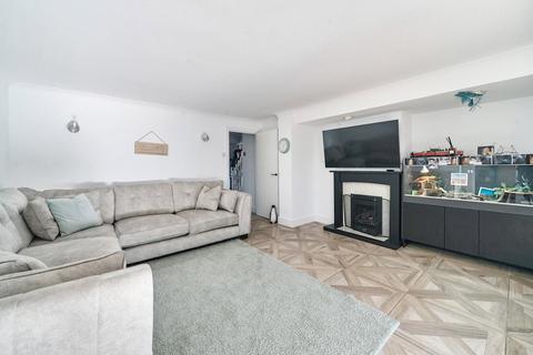undefined, Frimley Grove Gardens, Frimley, Camberley, Surrey, GU16