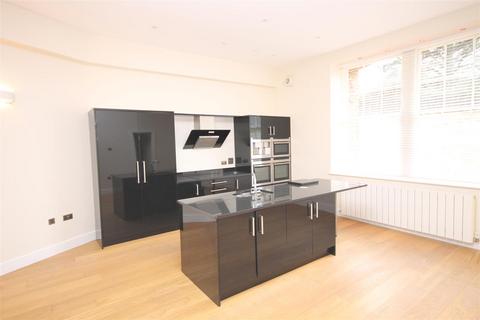 3 bedroom terraced house to rent, Golden Hill Fort, Freshwater