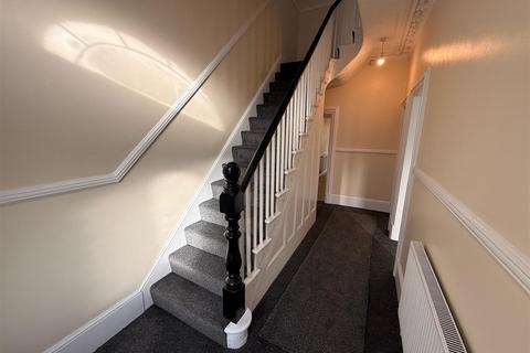 4 bedroom terraced house to rent, Allerton Road, Tranmere CH42