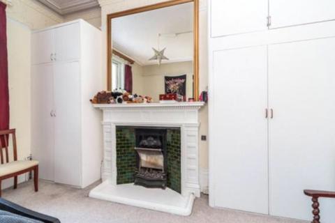 St. Michaels Place, -, Brighton, East Sussex, BN1 3FT