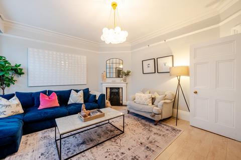 undefined, Banstead Road, Surrey KT17