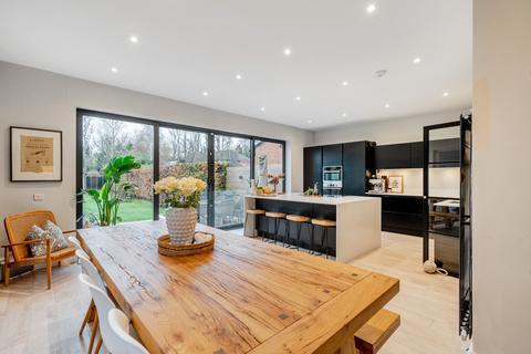 undefined, Banstead Road, Surrey KT17