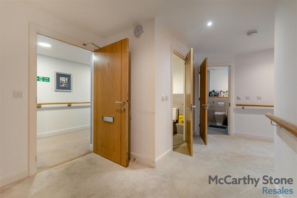 8671987-interior19.jpg