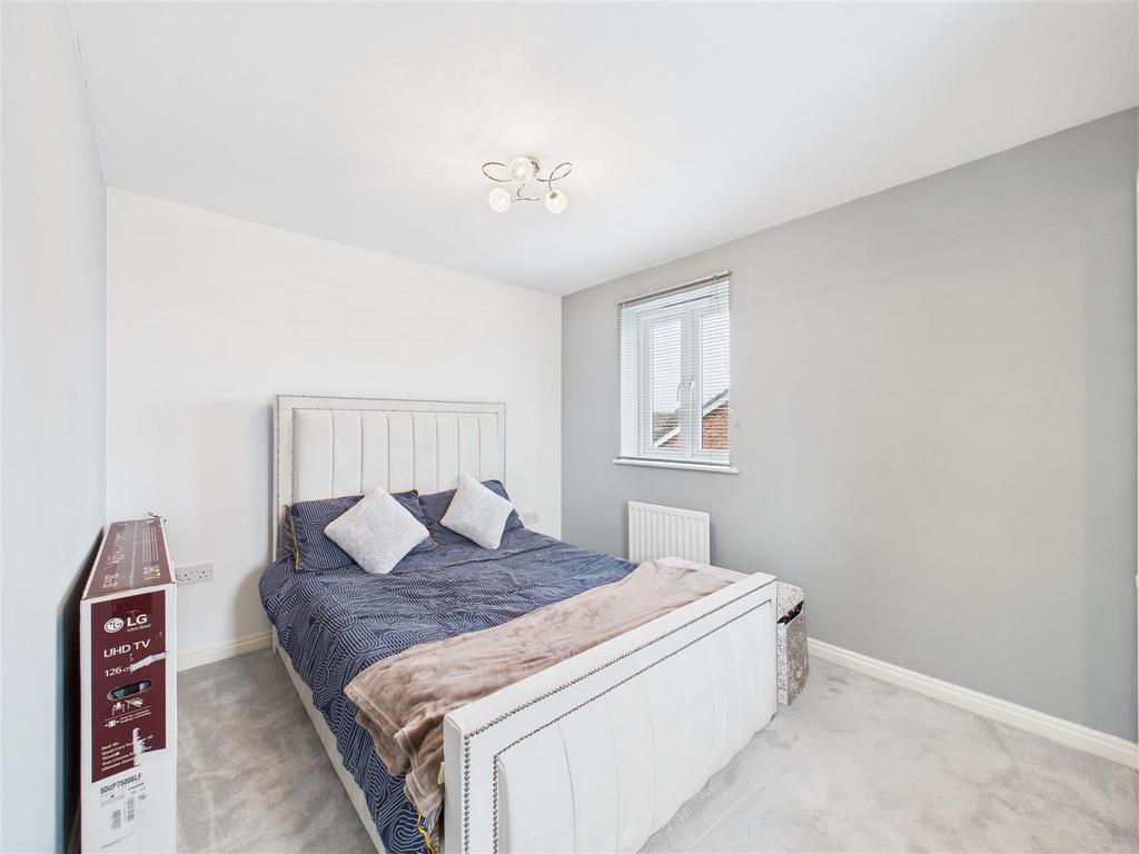 CAM05193 G0-PR0070-STILL013.jpg