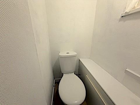 WC.jpg