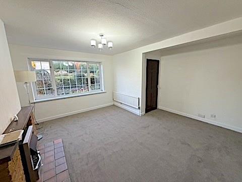 Livingroom 2nd.jpg