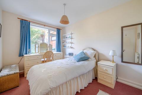 2 bedroom terraced bungalow for sale, Elder Close, Winchester, SO22