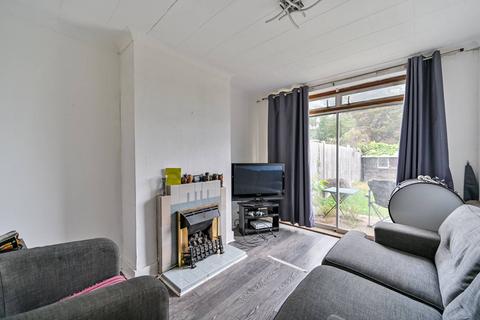 undefined, Vincam Close, Twickenham, TW2