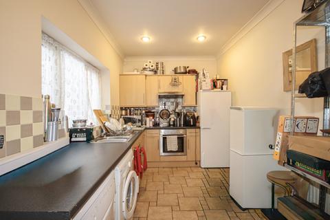 undefined, London Road, Sittingbourne, Kent, ME10 1NQ